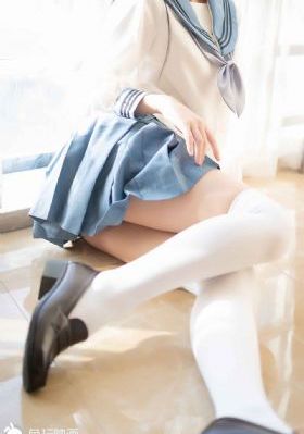 日韩精品刚刚更新极乱家族1_超清动漫在线观看