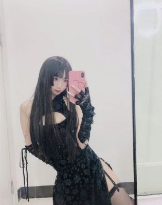 欧美帅哥男士_720免费观看超清