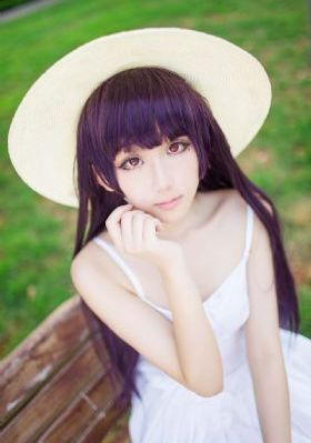 国产中长毛领女士羽绒服_BD在线播放